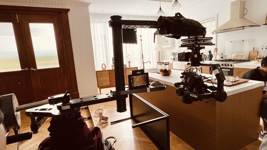 placeholder image sq